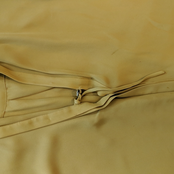 Blouse in mustard color by A. L. C. - Picture 10 of 12